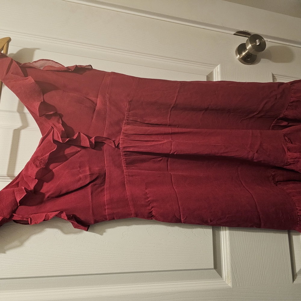 Elegant Burgundy Ruffle Dress